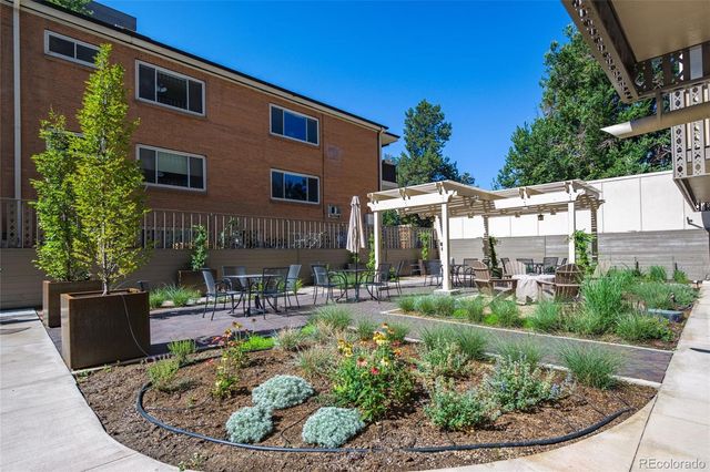 1223 Race Street 203, Denver, CO 80206
