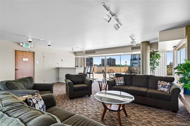 1223 Race Street 203, Denver, CO 80206