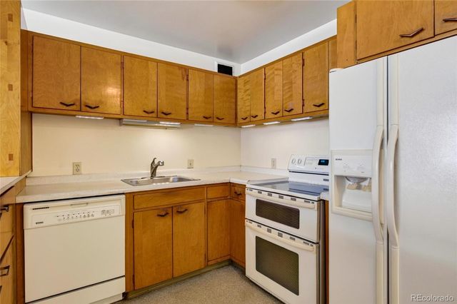1223 Race Street 203, Denver, CO 80206