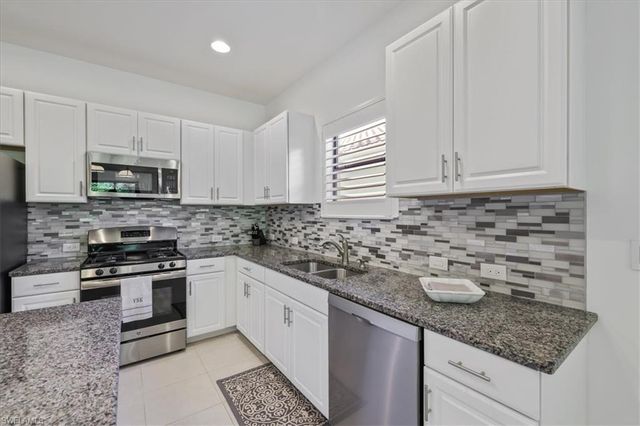 11508 Grey Egret CIR, Fort Myers, FL 33966