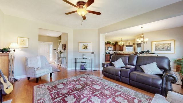 8232 Tapoco Ln, Brentwood, TN 37027