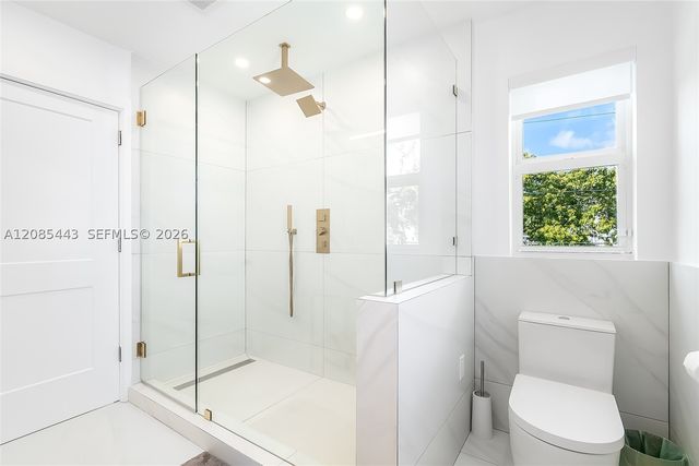 719 W 51st St, Miami Beach, FL 33140