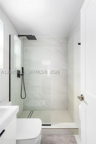 719 W 51st St, Miami Beach, FL 33140
