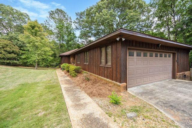1401 Melanie Lane, Phenix City, AL 36867