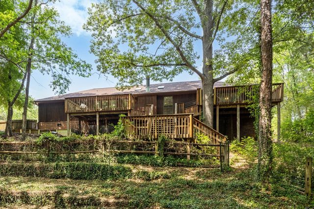 1401 Melanie Lane, Phenix City, AL 36867