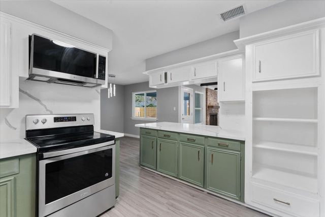 1706 Anvil Drive, Houston, TX 77090