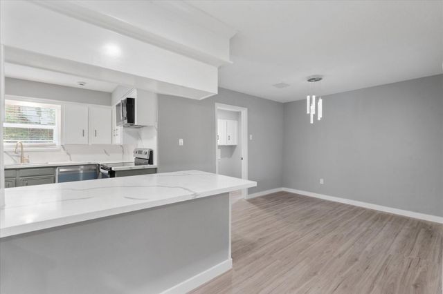 1706 Anvil Drive, Houston, TX 77090