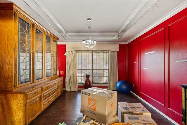 320 S Irving Heights Drive, Irving, TX 75060