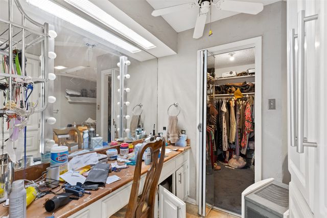 320 S Irving Heights Drive, Irving, TX 75060