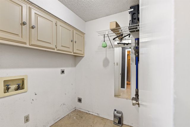 320 S Irving Heights Drive, Irving, TX 75060