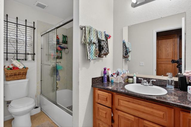 6069 Shetland Ct, Stockton, CA 95210