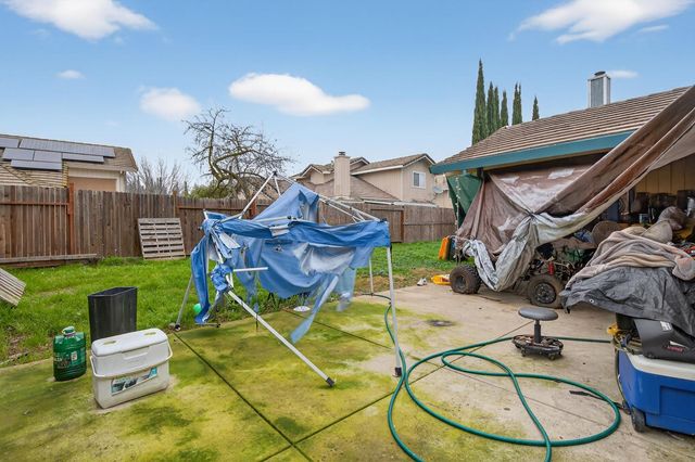 6069 Shetland Ct, Stockton, CA 95210