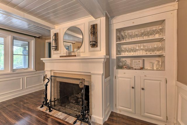 233 St Ives Drive, Hempfield Twp, PA 15601