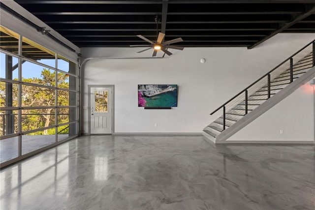 1016 Blue Bill Cove, Lakehills, TX 78063
