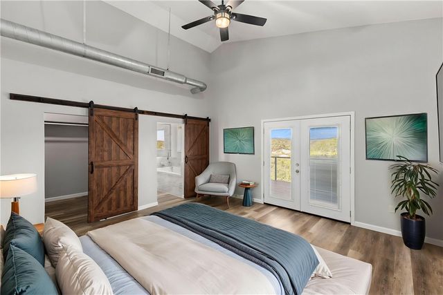 1016 Blue Bill Cove, Lakehills, TX 78063