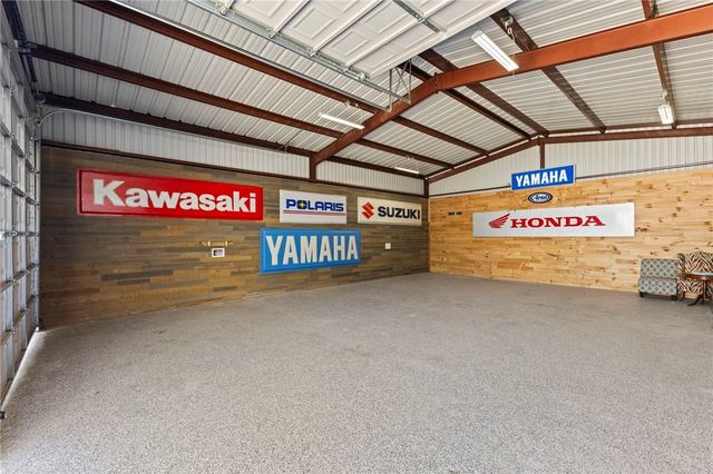 1016 Blue Bill Cove, Lakehills, TX 78063