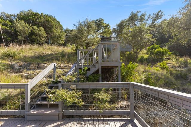 1016 Blue Bill Cove, Lakehills, TX 78063