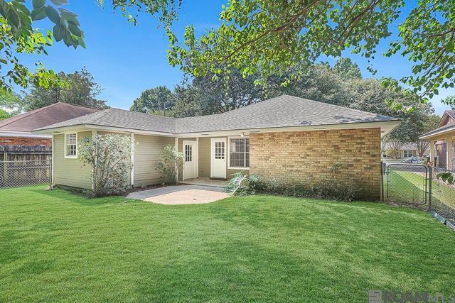 8585 Barnett Dr, Baton Rouge, LA 70809