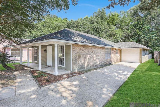 8585 Barnett Dr, Baton Rouge, LA 70809