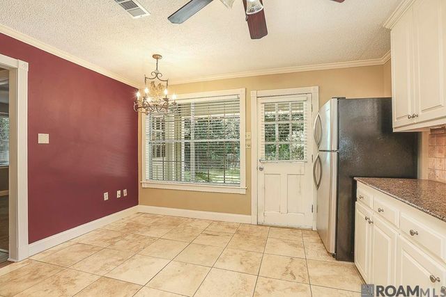 8585 Barnett Dr, Baton Rouge, LA 70809