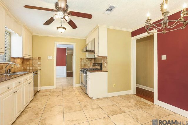 8585 Barnett Dr, Baton Rouge, LA 70809