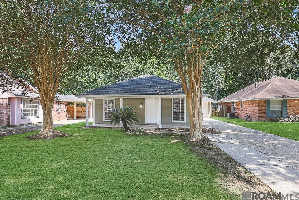 8585 Barnett Dr, Baton Rouge, LA 70809