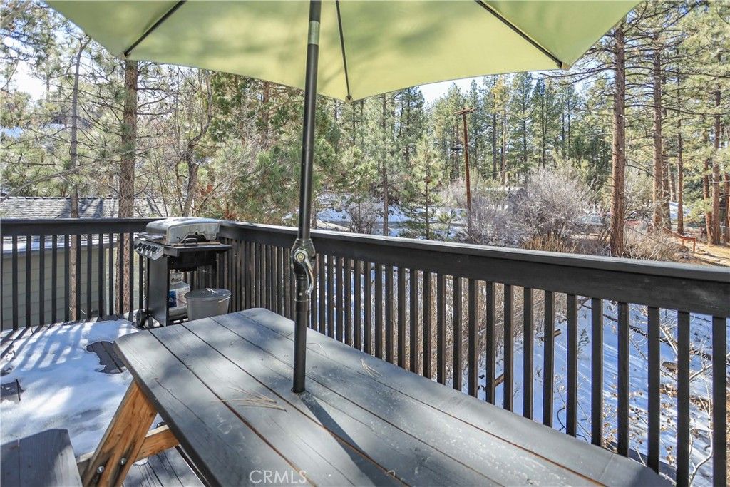 Image 14 of property listing at 325 Hilltop Lane, Big Bear City, CA 92314