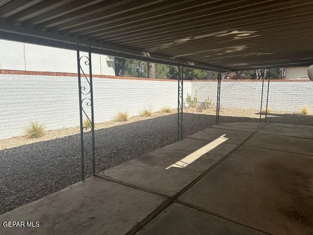 5205 VALLEY SPRING Way, El Paso, TX 79932