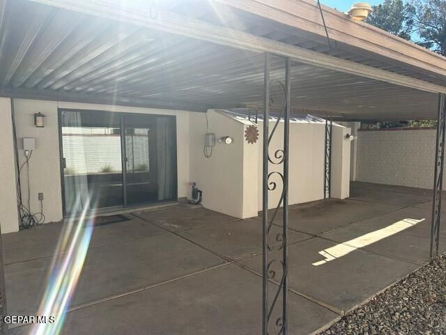 5205 VALLEY SPRING Way, El Paso, TX 79932