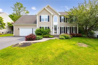 72 Chadwick, Perinton, NY 14450