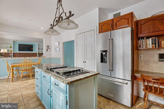 14911 CARROLTON RD, Rockville, MD 20853