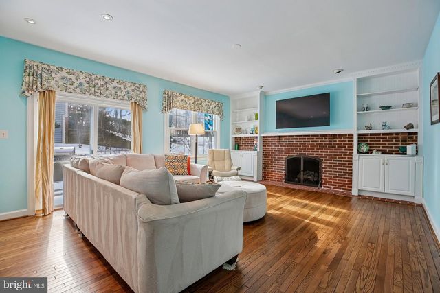 14911 CARROLTON RD, Rockville, MD 20853