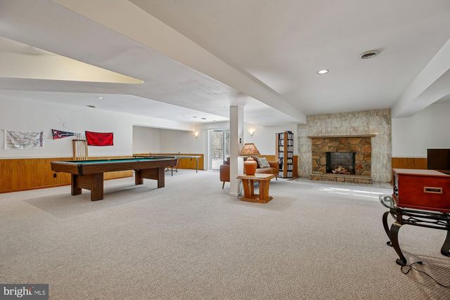 14911 CARROLTON RD, Rockville, MD 20853