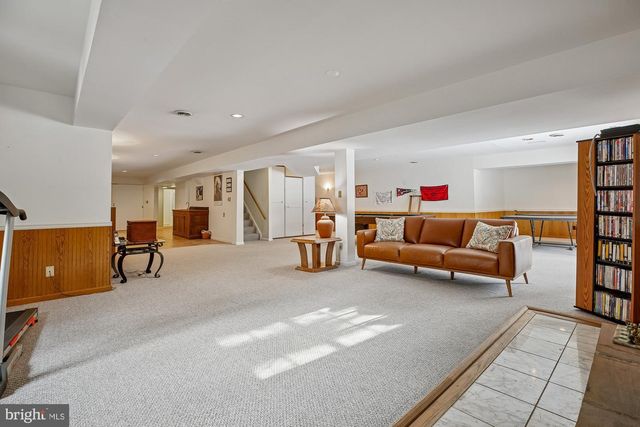 14911 CARROLTON RD, Rockville, MD 20853