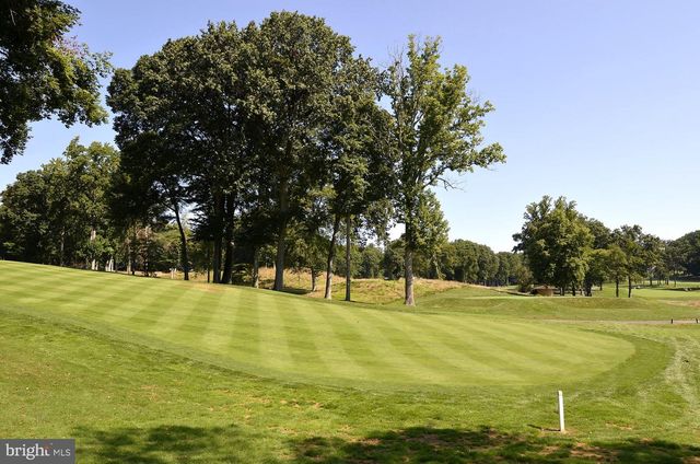 14911 CARROLTON RD, Rockville, MD 20853