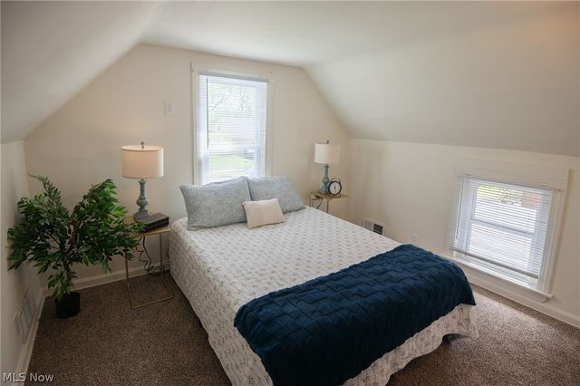 1528 Stepney Street, Niles, OH 44446