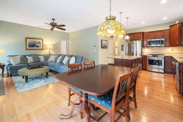 34 Lancaster Court, Ballston, NY 12019