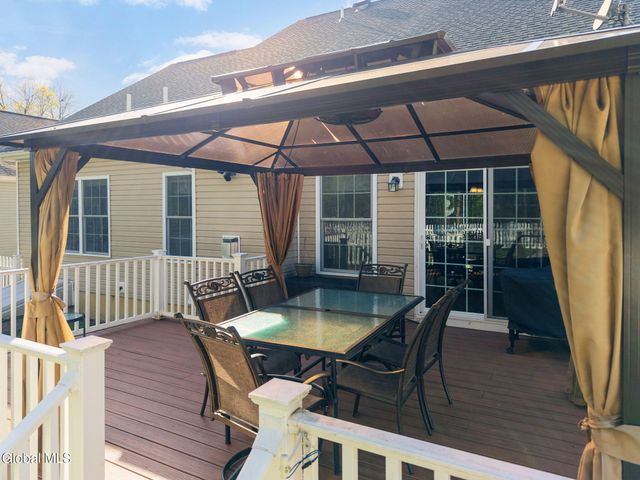 34 Lancaster Court, Ballston, NY 12019