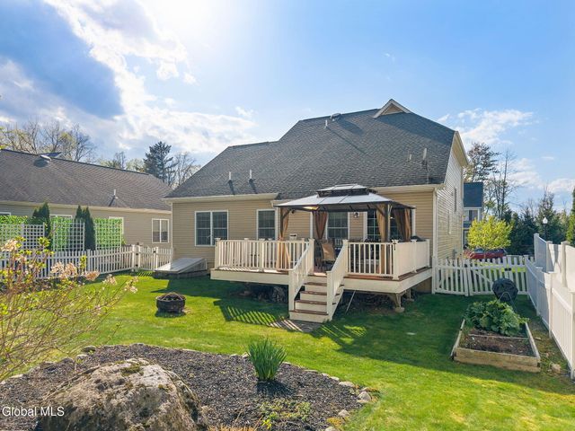 34 Lancaster Court, Ballston, NY 12019