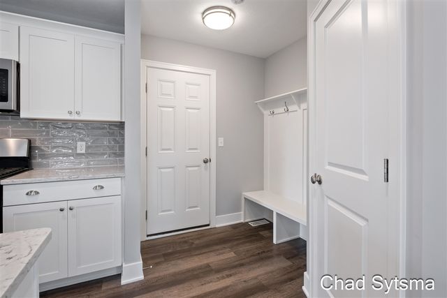 7632 Lima Drive, Byron Center, MI 49315