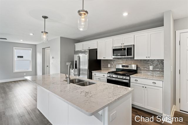 7632 Lima Drive, Byron Center, MI 49315