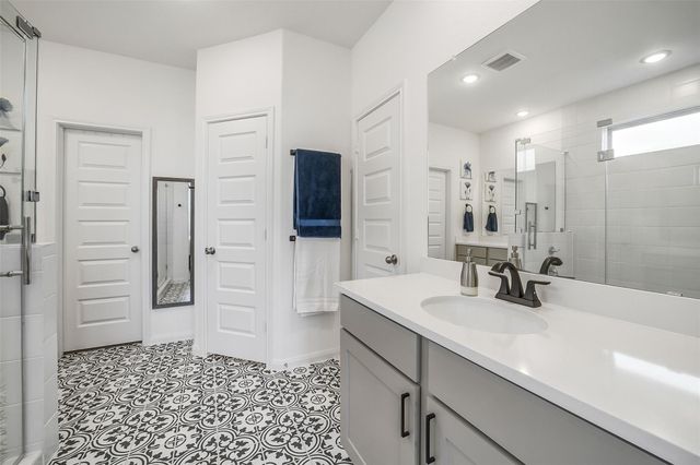 31419 Elmgrove Knoll Drive, Hockley, TX 77447