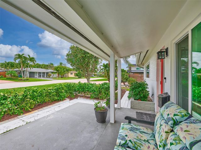 440 NW 37th Street, Oakland Park, FL 33309