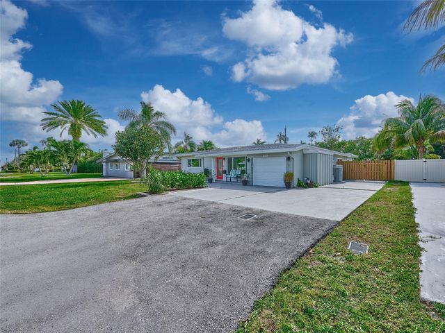440 NW 37th Street, Oakland Park, FL 33309