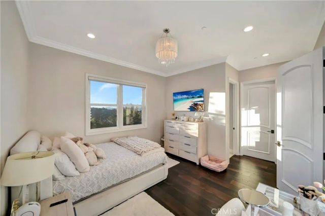 19225 Briarfield Way, Tarzana, CA 91356