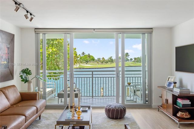 9250 W Bay Harbor Dr 2A, Bay Harbor Islands, FL 33154