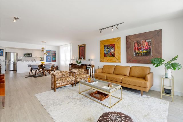 9250 W Bay Harbor Dr 2A, Bay Harbor Islands, FL 33154