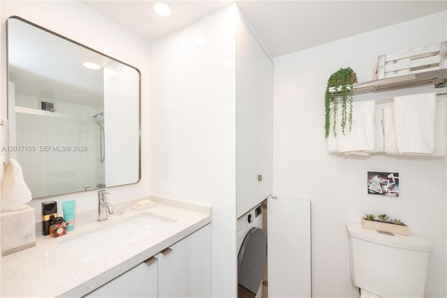 9250 W Bay Harbor Dr 2A, Bay Harbor Islands, FL 33154