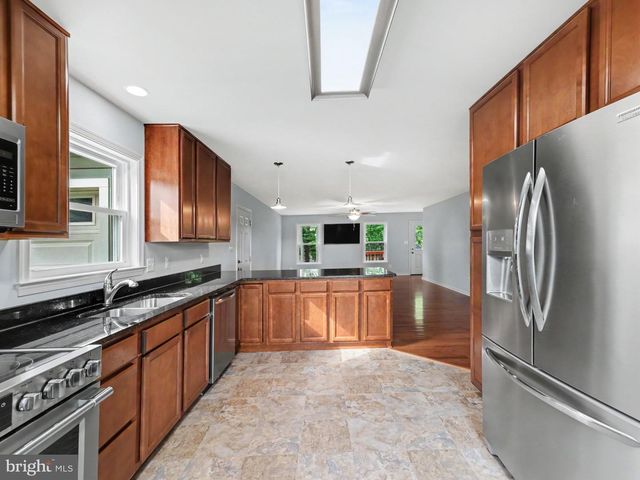 9266 OLD TURNPIKE RD. RD, Culpeper, VA 22701
