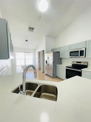 2425 TIMOTHY LANE, Kissimmee, FL 34743